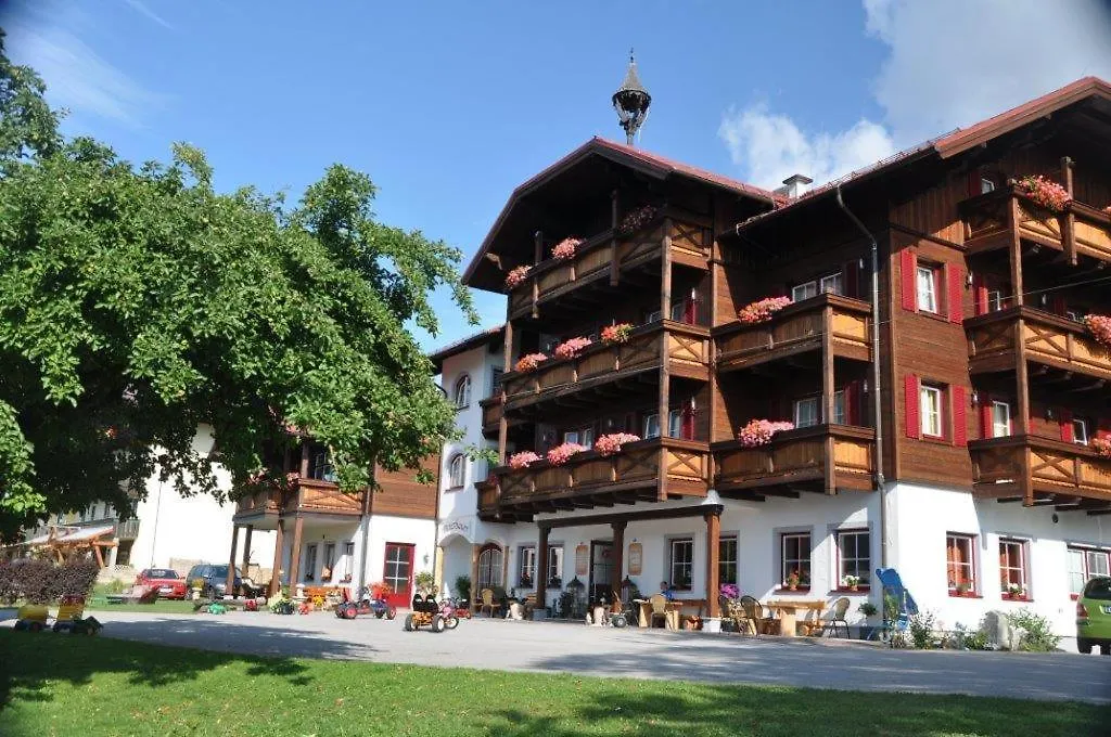 7 Familienhotels nahe der Skiregion Ramsau am Dachstein