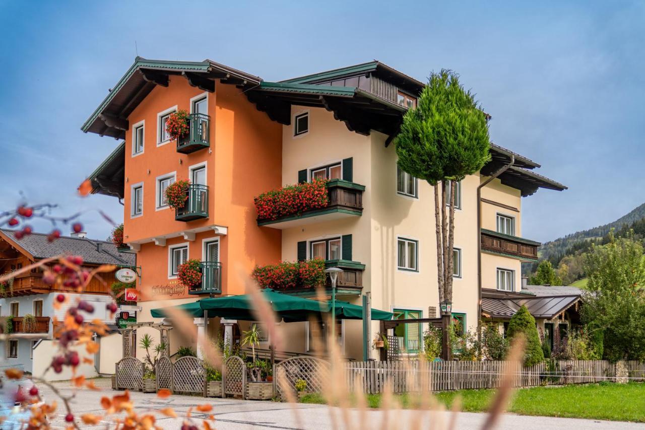 4 Familienhotels nahe der Dachstein Gletscherbahn im Vergleich